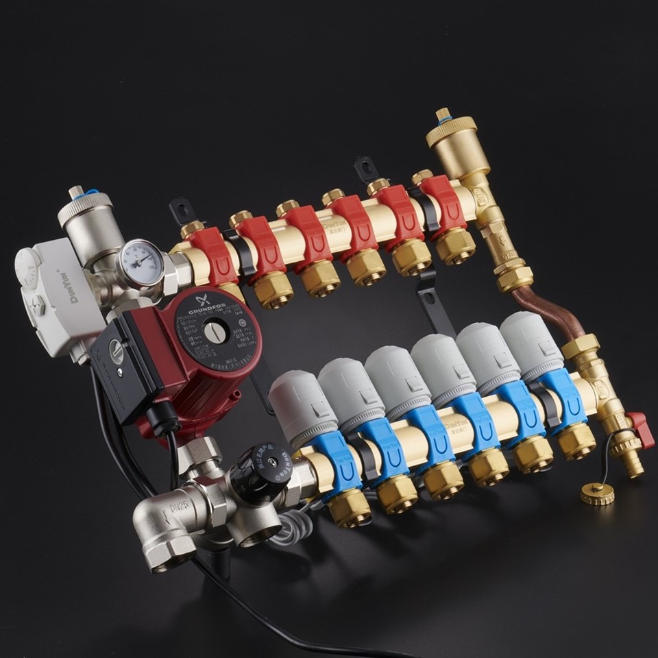 China Stop-type Underfloor Heating Manifold high quality